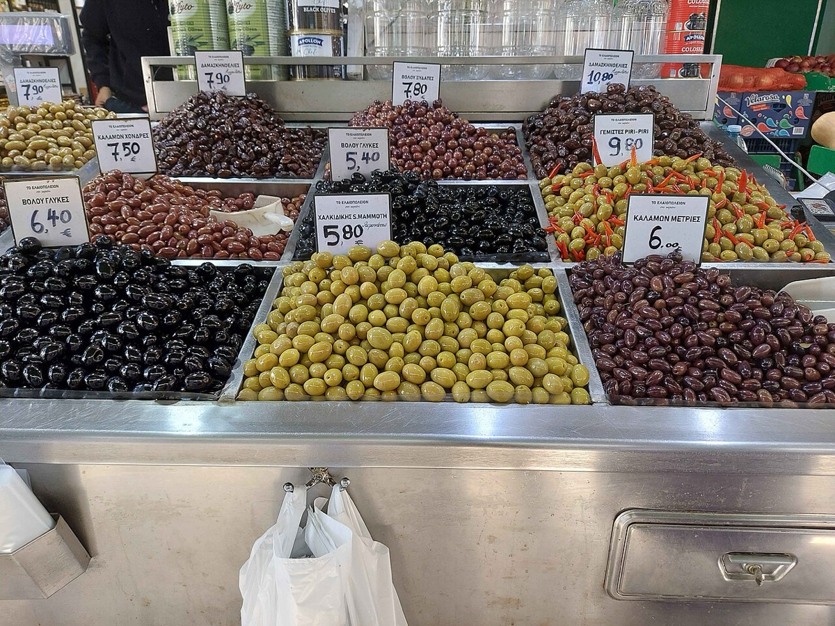 Centre day — markets to sea